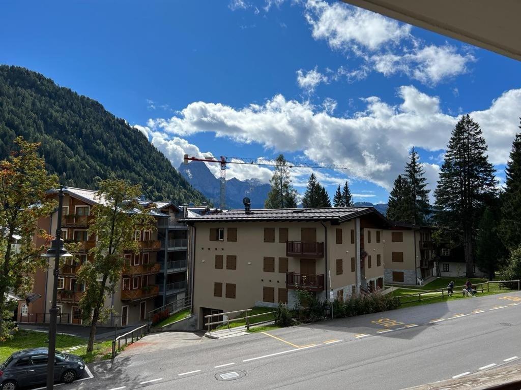 Апартаменты Bilocale Slalom Мадонна-ди-Кампильо Экстерьер фото
